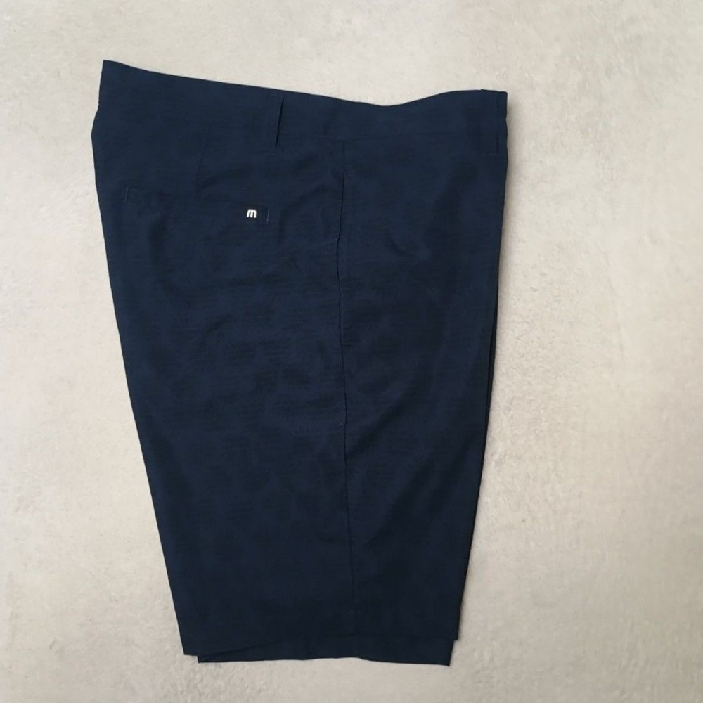 Travis Mathew Shorts Mens 36 Blue 9" Chino Golf Performance Stretch Tech Work